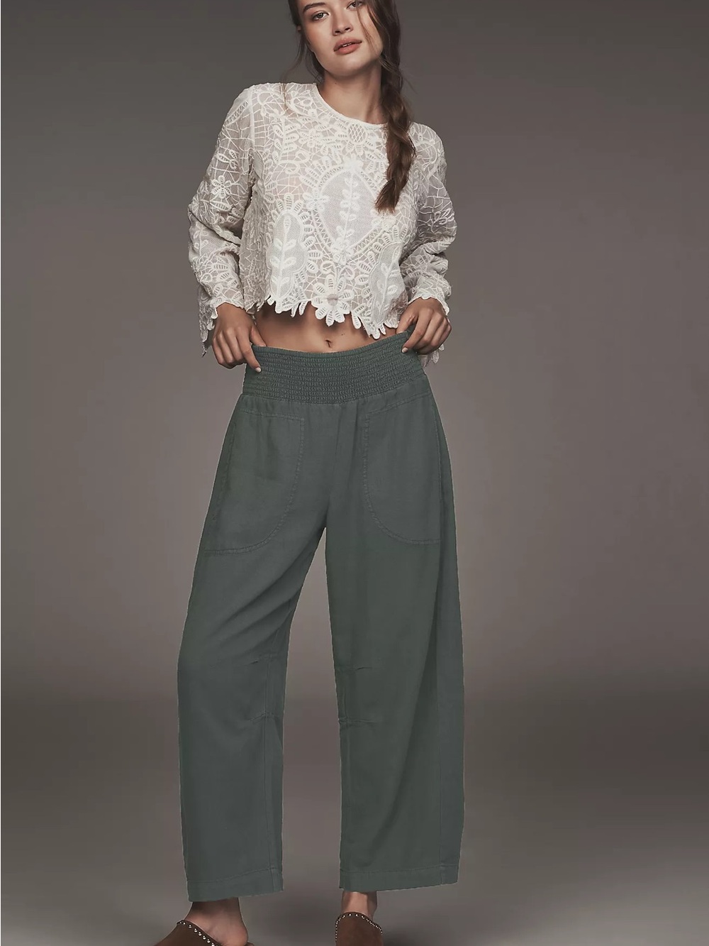 Pilcro the Reese Olive Green barrel leg Smocked-Waist Pants SP